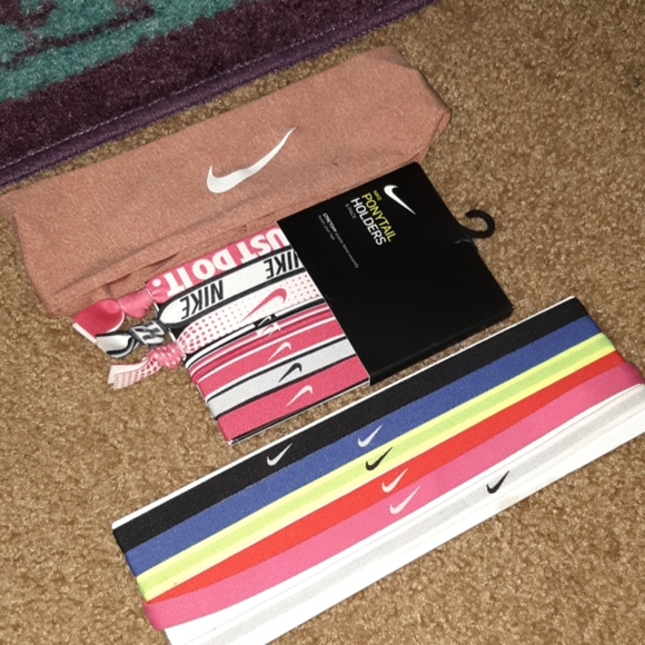 Nike Accessories - Nike Head Accessories